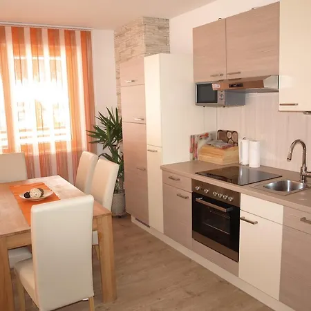 Haus Royal Lackenhof