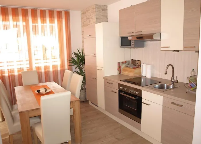 Haus Royal Lackenhof